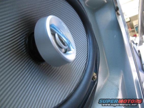 Car door speaker with carbon fiber cone and silver tweeter