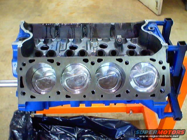 rodclear2.jpg 545 shortblock just about done!