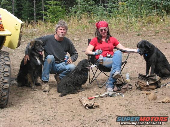 img_0023.jpg hip laura and dogs