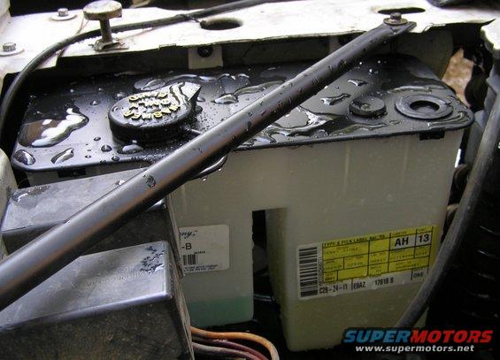 45.jpg brand new $90 overflow tank