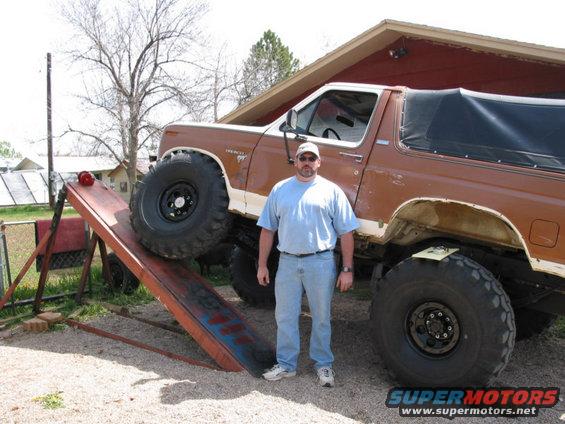onetonaxles.jpg 