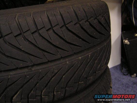 p8290068.jpg FD Kumho tire...