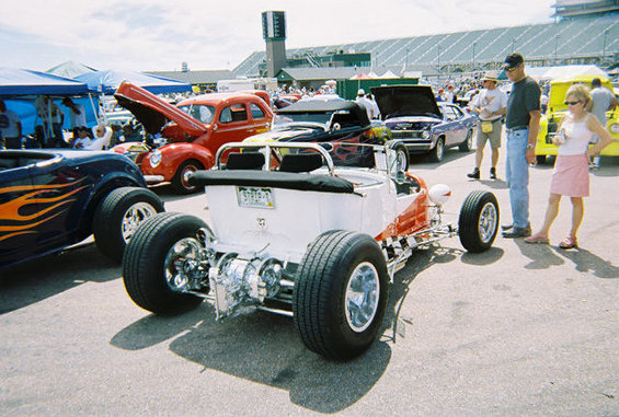 1920036r105425a.jpg 