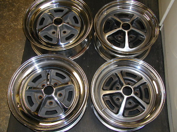 p9110799.jpg 14"x6" Fronts and 15"x6" Rears waiting to have tires mounted and balanced. Take 2...