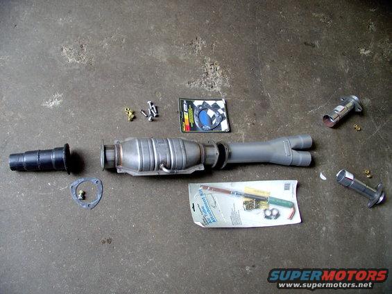 img_0056.jpg Starting to see what I'm up to yet ?  I always show up at my pipe bending buddy's shop with all these goodies to make his life easier. 