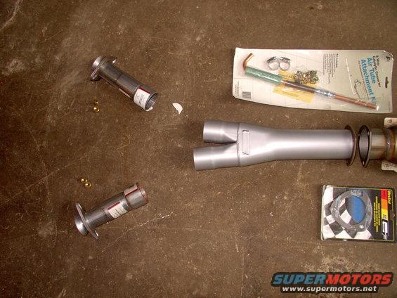 Now it takes a pipe bender, with the tools and skill, to connect the flare ends to the Flowmaster Y collector and weld them up.