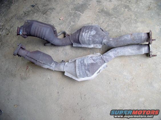 img_0102.jpg We saved the two headpipes, with pre-cats and cats, intact. Didn't even break the air pipe nipples. These headpipes are seriously expensive so I won't be throwing them out just yet.
