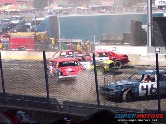 100_0381.jpg Crown Vic tearin' it up.