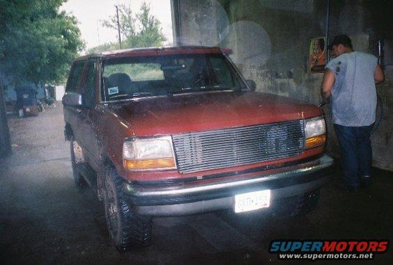Billet grille, no side skirts too. had to wash off the dirt, a.k.a. mud!