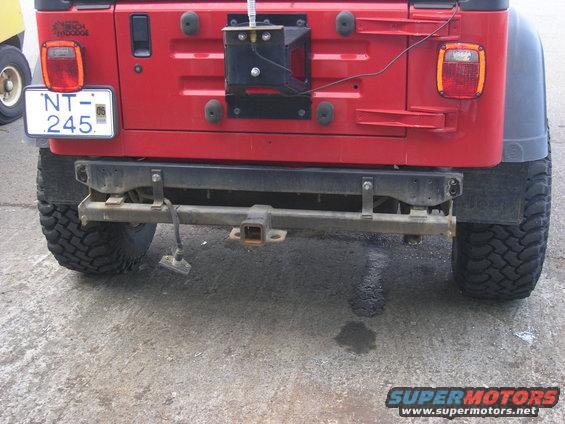 2001 Jeep TJ rear bumper with trailer hitch and license plate NT-245