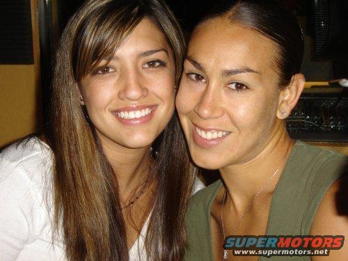 cute-sisters.jpg 