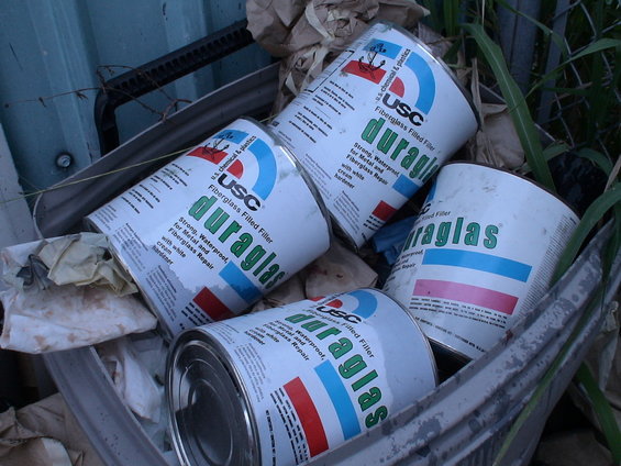 dsc00111.jpg all emptied onto the roof of the truck