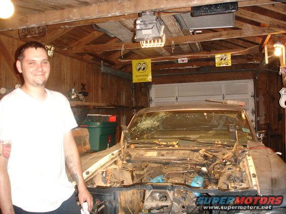 chero4.jpg proud new owner of the sickly ranchero