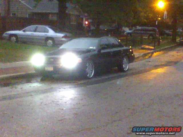 1999 Ford Crown Victoria photo