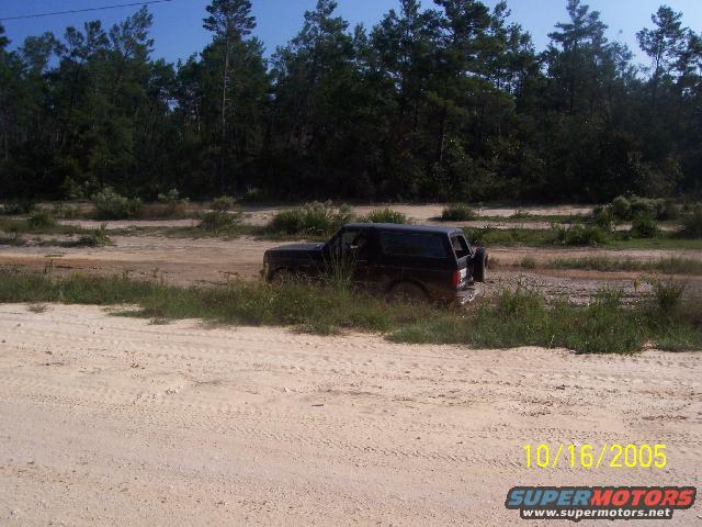 100_0388.jpg 2ndHelping playing in the mud