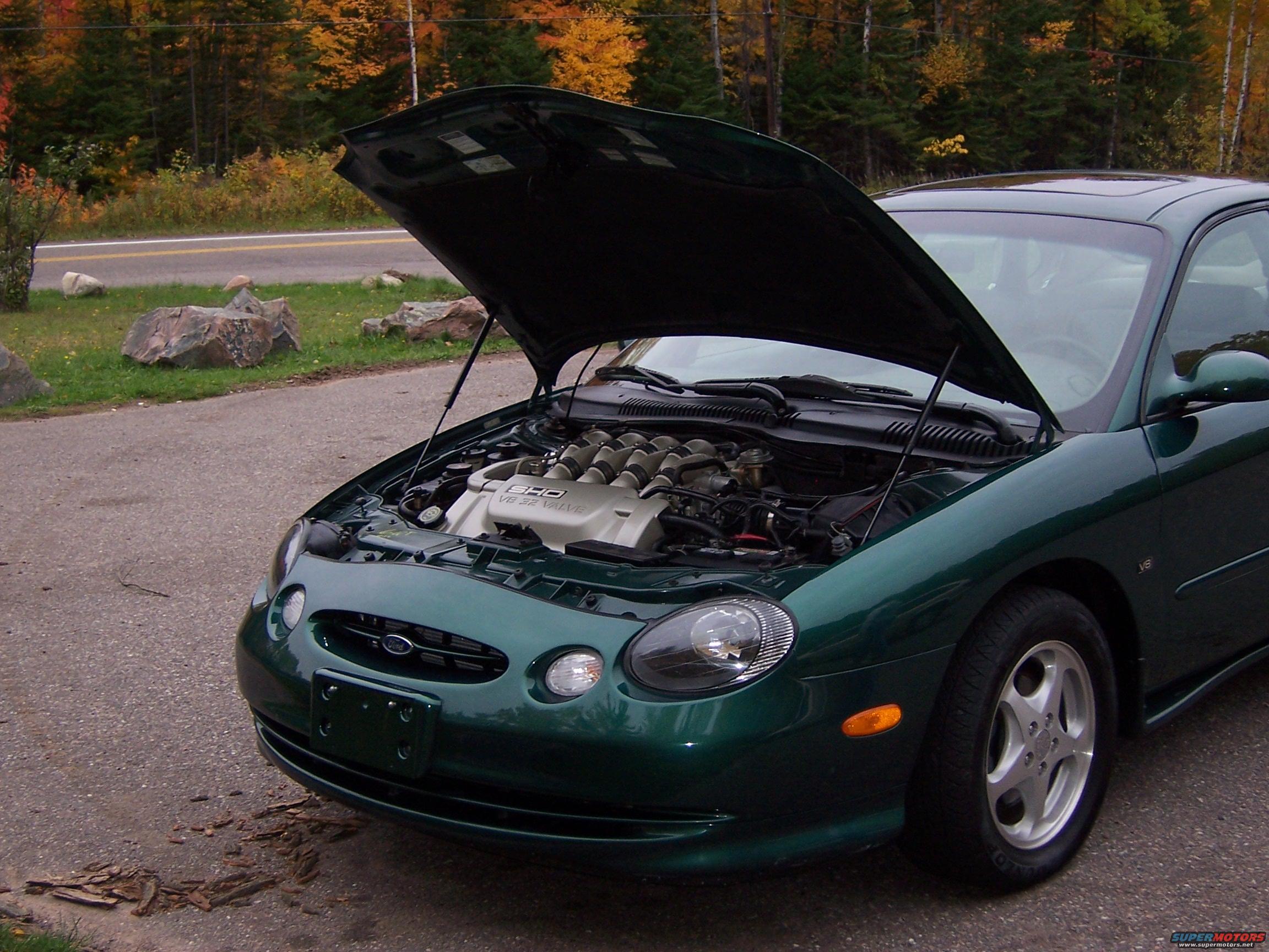 1999 Ford Taurus