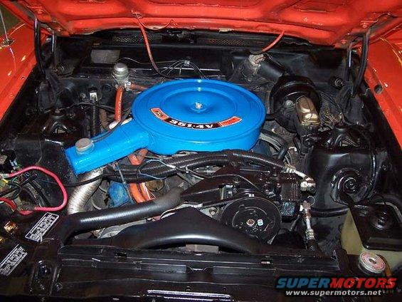 engine4.jpg Another fine lookin' Rancho power plant.