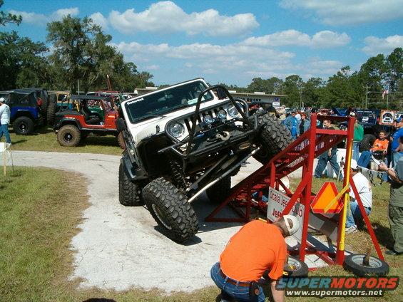 jeeptoberfest05-039.jpg Another gator4x4