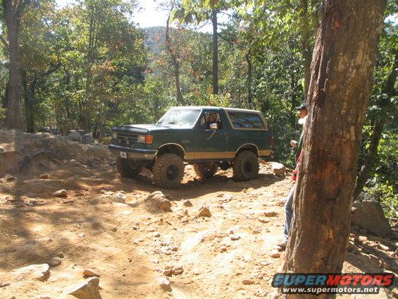 img_6409.jpg Lining up for some climbing 