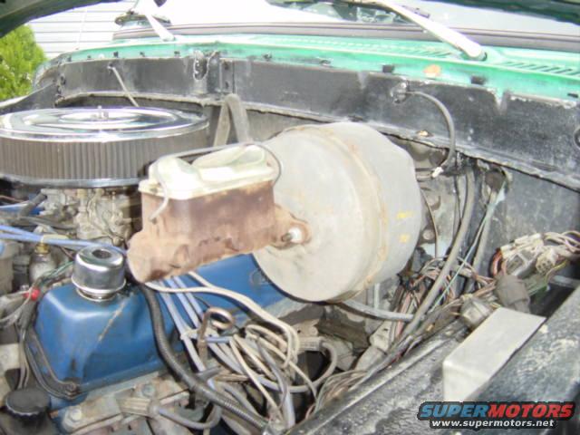 Here you can see the f-350 master cylender and brake booster.