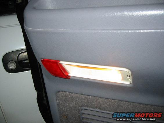 door-light-missing.jpg something else i need to fix wile everythign is taken apart