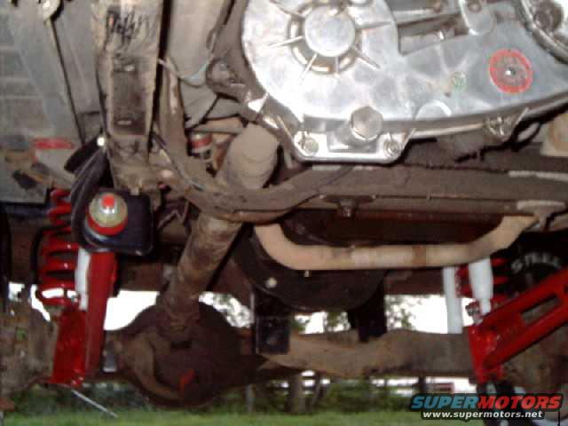 underside view of SkyJ radius arms