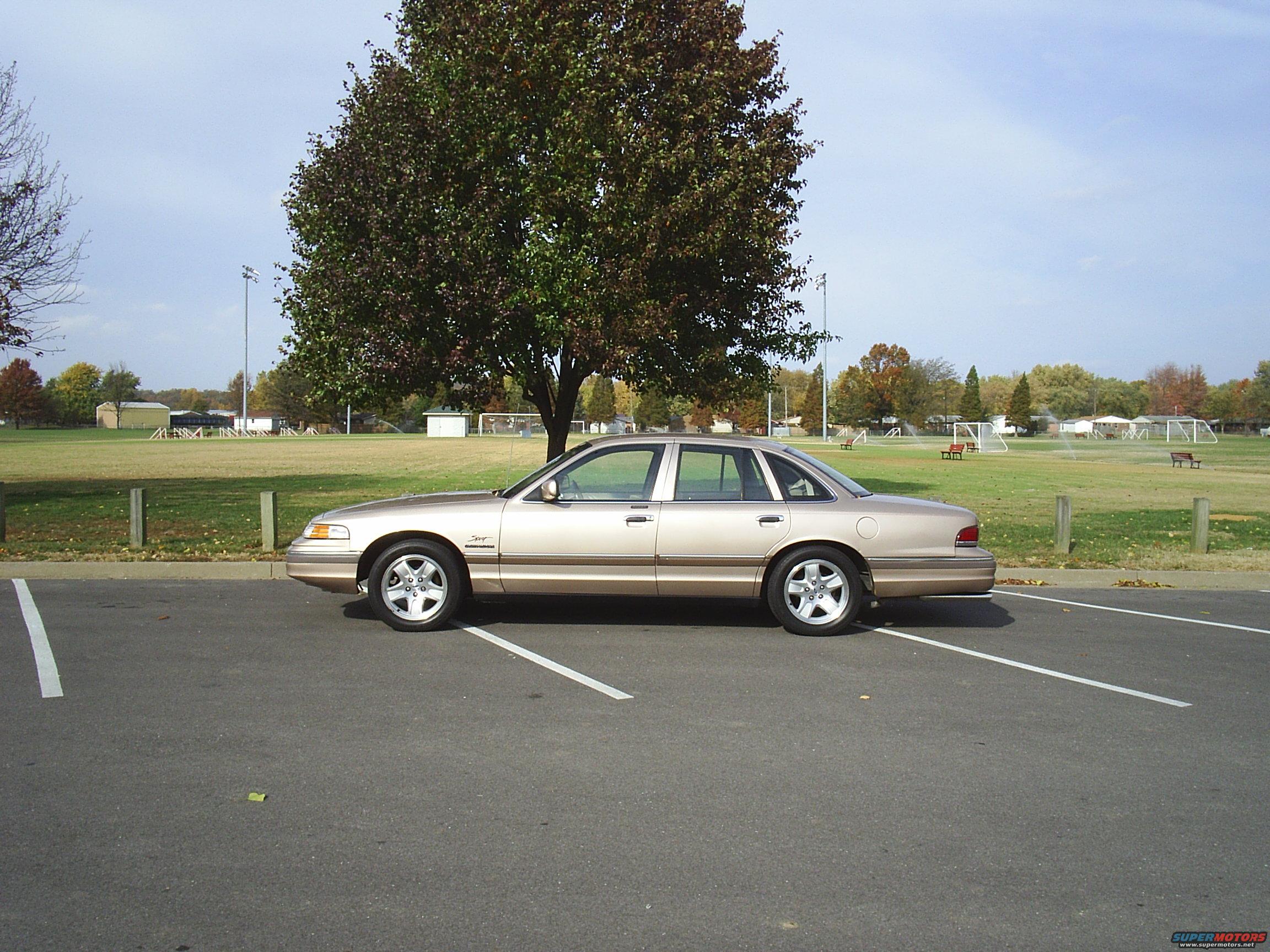 1993 Ford Crown Victoria