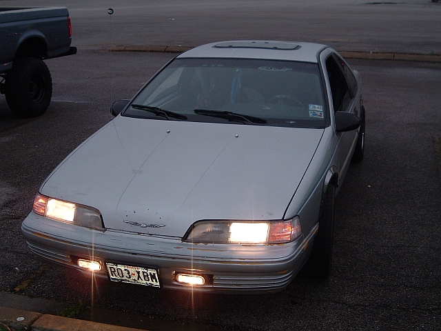 1992 Ford Thunderbird photo