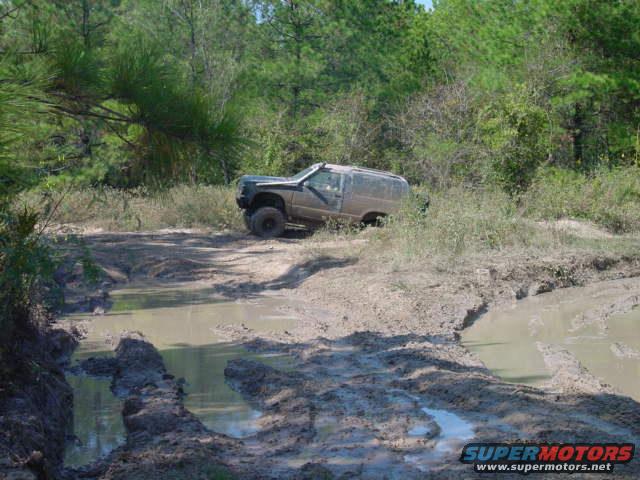 1992 Chevrolet S10 off-roading in mud, side view