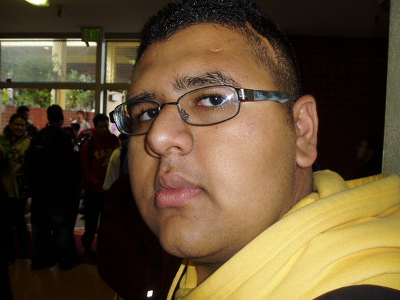 p1010012.jpg omg DANNY IS SCARY