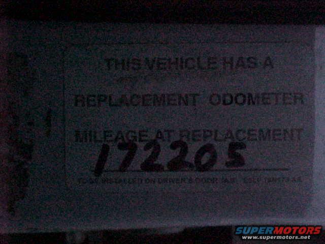 Document: This vehicle has a replacement odometer sticker with mileage 172205