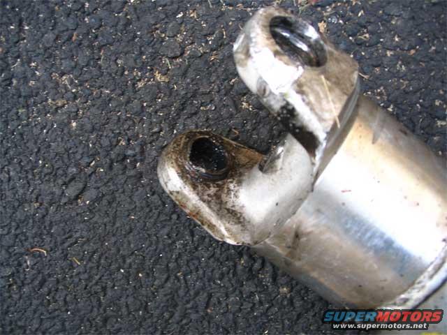Here is one end of my driveshaft with the piece of U-joint still attatched.