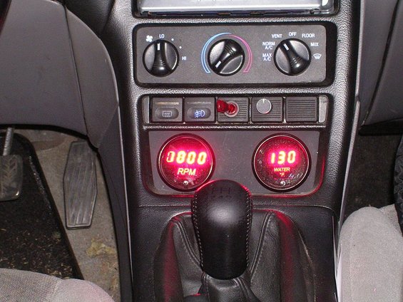 gauges.jpg 