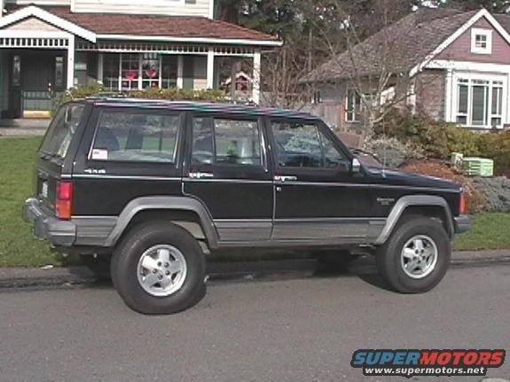 jeep1.jpg 3" Lift w/ 31s