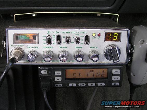 pb260094.jpg CB with Kenwood Fire Department Radio/Scanner mounted underneath