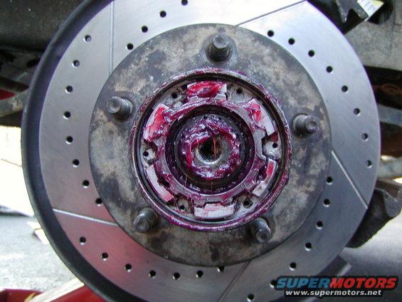 brakes-113005-044.jpg reinstall the hub 