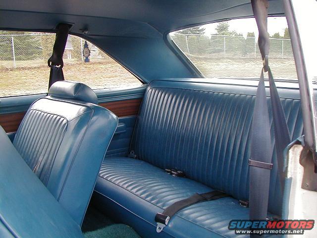 inside_back_seat.jpg 
