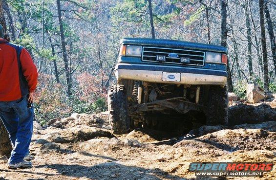 1537703r10072.jpg Going up.