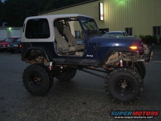Wee hours of the morning after we drove it into town.  Now just to fix those old wheel cylinders and try to balance those boggers.