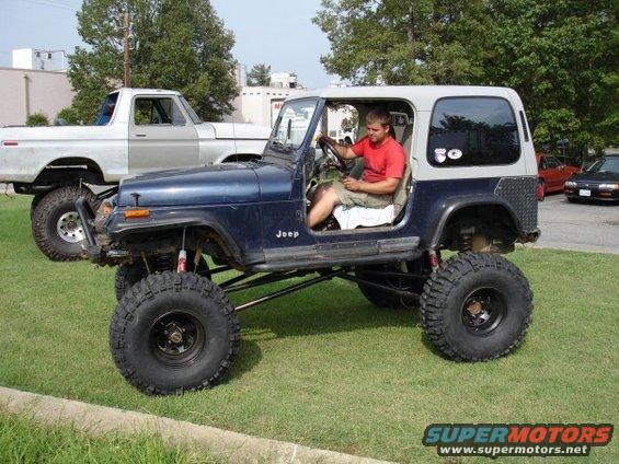 Time to show off at another local 4x4 shop.