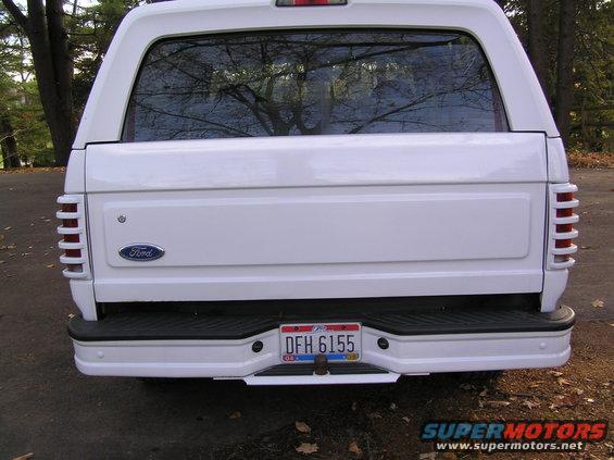 classic-047.jpg removed spare tire hanger, and added slotted tail light covers, painted white.