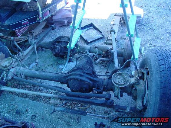 august-2005-051.jpg dana 44 front with radius arms