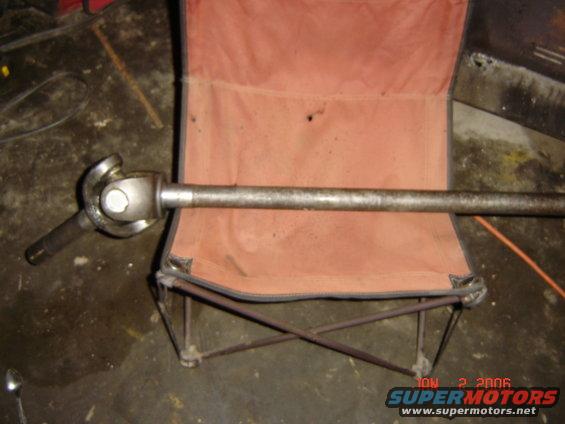 Driveshaft with U-joint on a folding chair