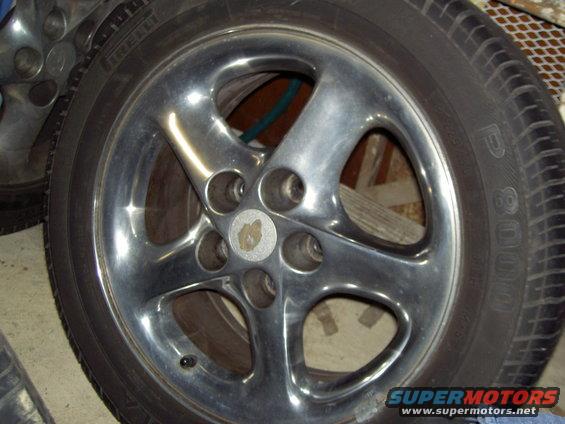 Chrome wheel with Pirelli P8000 tire