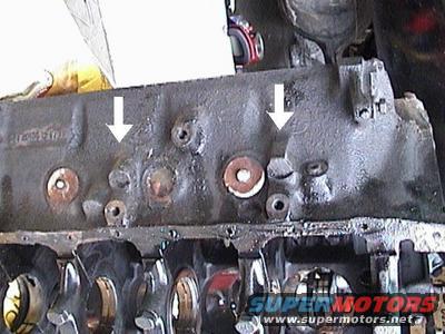 400 FMX, this side has both mount bosses for the Cleveland/ Windsor mount