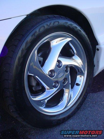 Chrome five-spoke wheel with TOYO tire
