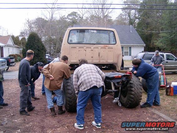 f250-cab-on-bronco-frame-055.jpg everyone is anxious to see how the rear cab mounts line up
