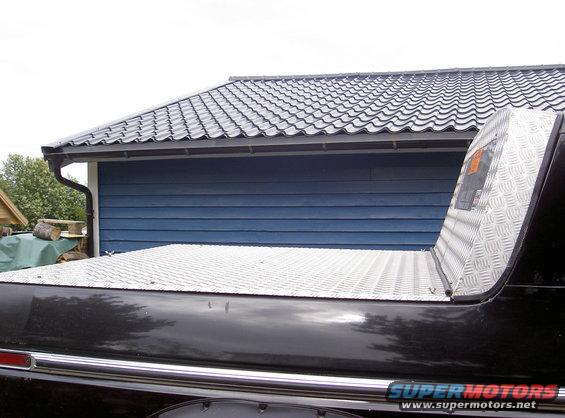 Alu cover and back wall.