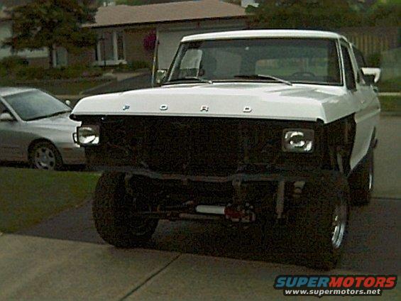 White 1978 Ford Bronco front view, missing grille