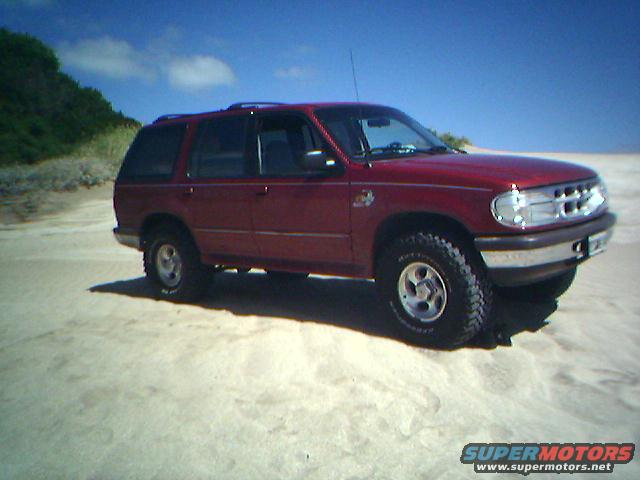 1996 Ford Explorer “Flora”